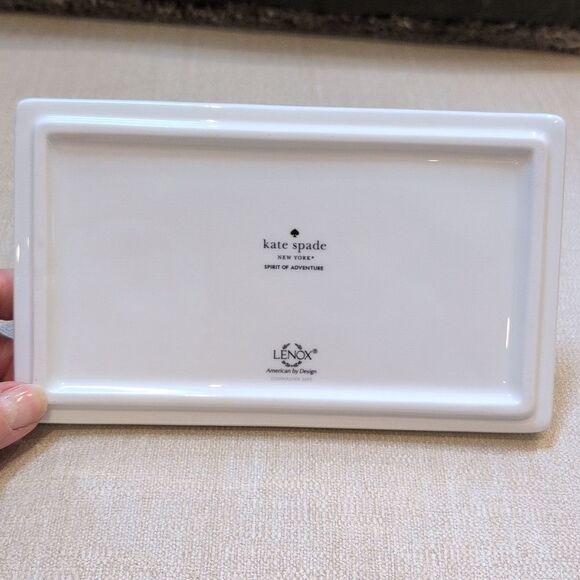 Kate Spade New York x Lenox Spirit of Adventure White Ceramic Tray Gold Rim - Picture 7 of 8